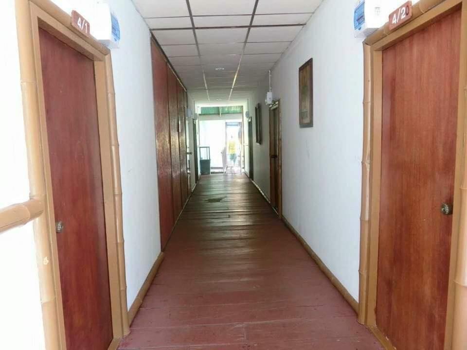 แพแหม่มทัวร์ Apartment Sai Yok Luaran gambar