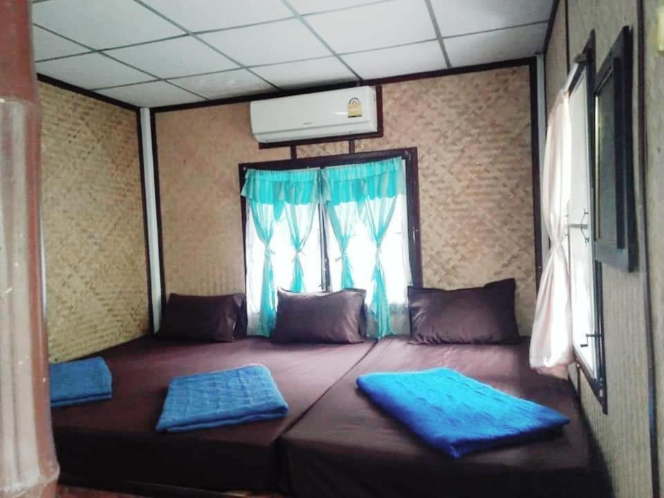 แพแหม่มทัวร์ Apartment Sai Yok Luaran gambar